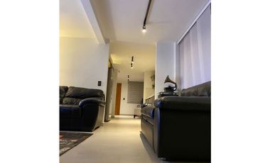 Casa moderna para la Venta en La Estrella