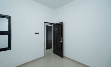 Rumah LB 110 Hadap Timur 15 menit ke Summarecon Mall Bekasi J-41577