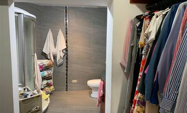 departamento de venta con vista al rio Samborondón