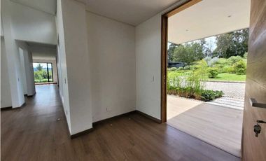 Venta o Alquiler  de Casa Campestre en el Retiro sector Fizebad