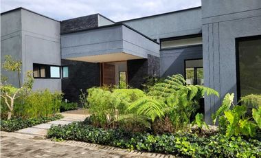 Venta o Alquiler  de Casa Campestre en el Retiro sector Fizebad