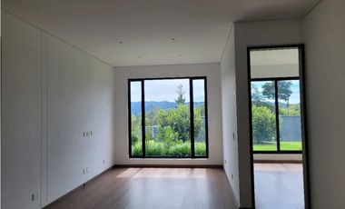 Venta o Alquiler  de Casa Campestre en el Retiro sector Fizebad