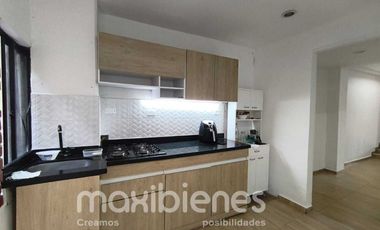 casa en arriendo en  samaria. Cod A67089