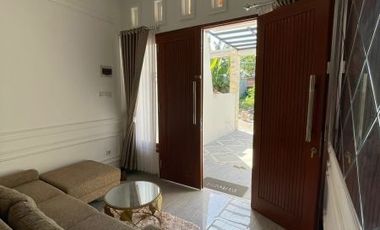 SALE, RUMAH SPEK MEWAH SIAP HUNI HANYA 5 MENIT DARI KOTAGEDE