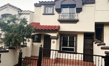 Se vende casa en Colinas del Rey! 5 min Zona Rio