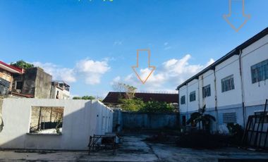 LOT FOR SALE IN CAMARIN ROAD CALOOCAN WITH OLD WAREHOUSE