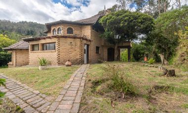 casa en venta en la calera. Cod V6401