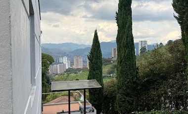 VENTA de CASAS en SABANETA