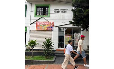 se arrienda local con  apartamento