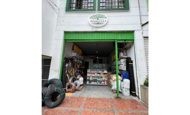 se arrienda local con  apartamento