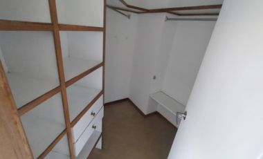 apartamento en arriendo en el poblado  vegas de catay. Cod A214819