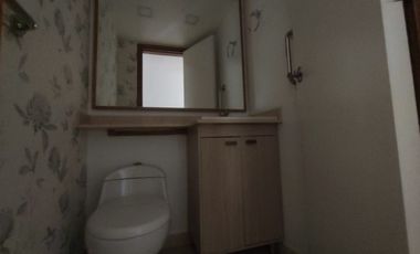 apartamento en arriendo en el poblado  vegas de catay. Cod A214819