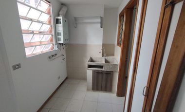 apartamento en arriendo en el poblado  vegas de catay. Cod A214819
