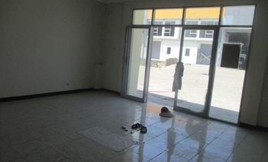Gudang Baru Gress di Komplek Pergudangan Dascoland Gresik