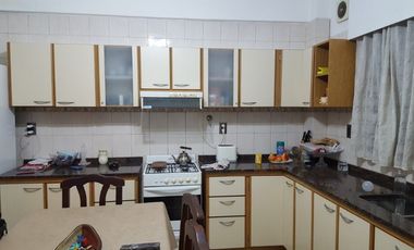 Casa en venta en Quilmes Oeste