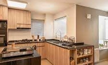 Casa en arriendo de 3 dorm. en Las Condes