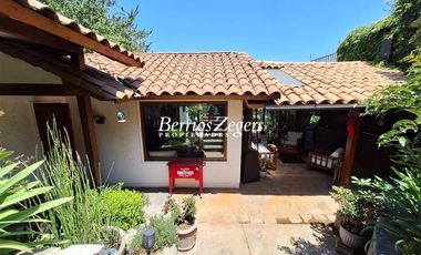 Casa en Arriendo en Colina Miravalle