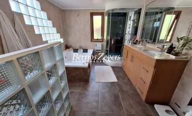 Casa en Arriendo en Colina Miravalle