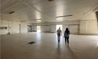 Guayaquil Vía Daule Inmaconsa se vende bodega