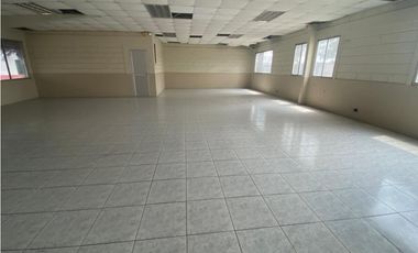 Guayaquil Vía Daule Inmaconsa se vende bodega