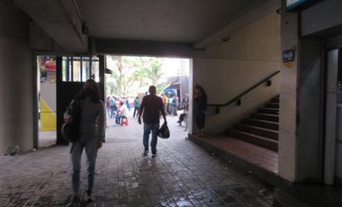 LOCAL en ARRIENDO en Medellín Estación Parque Berrio