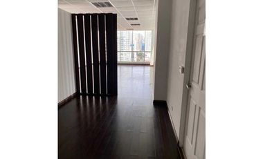 Se alquila oficina de 80 mts en San francisco $1200