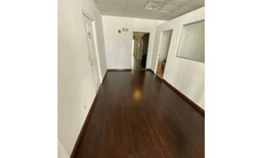 Se alquila oficina de 80 mts en San francisco $1200