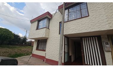 CASA EN VENTA, BARRIO SAN CARLOS ZIPAQUIR.