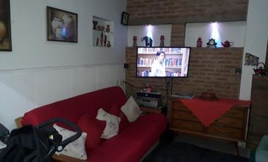 OPORTUNIDAD!! HERMOSA CASA TIPO QUINTA EN PADUA SUR +DEPTO+QUINCHO+OFICINA,SOBRE 2LOTES,24 X 37 MTS