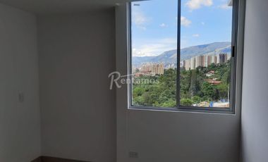 apartamento en venta en loma el carmelo. Cod V776503