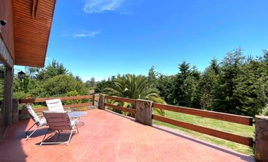 Linda casa en Condominio a las afueras de Victoria