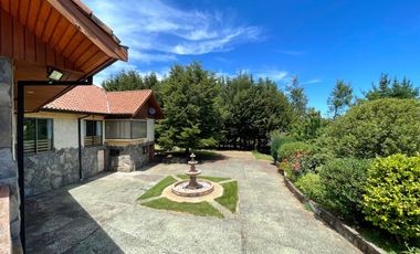 Linda casa en Condominio a las afueras de Victoria