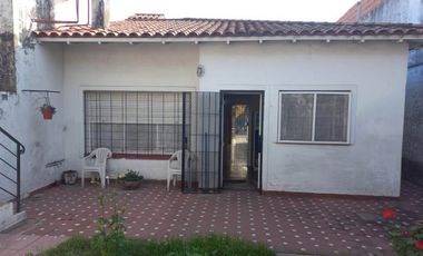 Casa en venta en Bernal Oeste