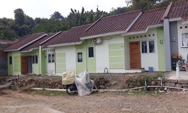 RUMAH MURAH 100 JUTAAN VIEW SAWAH DI JOGJA TIMUR