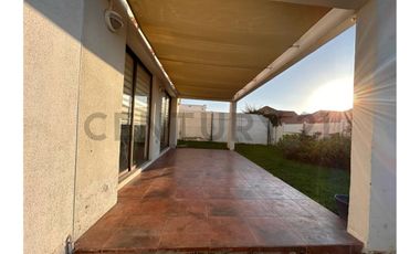 Se arrienda casa en Rosario de Peñuelas