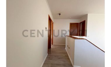 Se arrienda casa en Rosario de Peñuelas