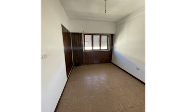 departamento 4 ambientes sobre diagonal San Martin