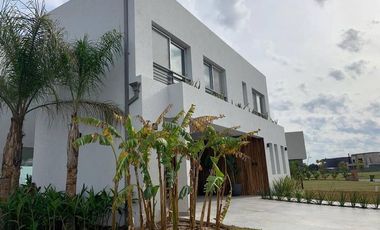 Casa en Los Castaños, Nordelta