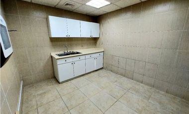 alquilo local en plaza mirage el dorado Gran oportunidad