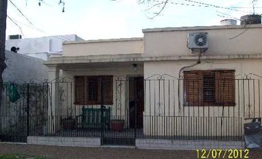 Casa en venta en Bernal Oeste