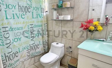 Casa en Venta, orilla Lago Rapel, Las Cabras