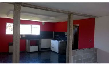 Casa a Terminar en el Barrio Los Acantilados