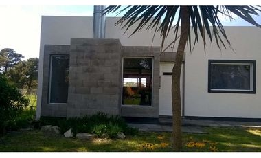 Casa a Terminar en el Barrio Los Acantilados