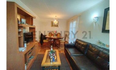 VENTA CASA ÑUÑOA - PASAJE CERRADO