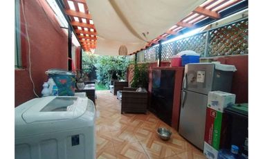 VENTA CASA ÑUÑOA - PASAJE CERRADO