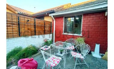 VENTA CASA ÑUÑOA - PASAJE CERRADO