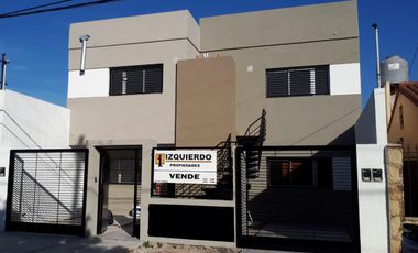 Venta Departamento de 2 amb con Balcon terraza