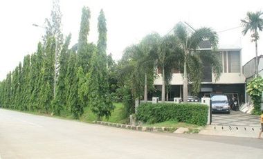 Disewa Rumah Kantor Fresh Look Sedang Finishing Renov