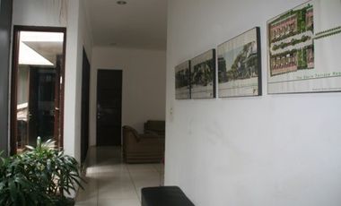 Disewa Rumah Kantor Fresh Look Sedang Finishing Renov