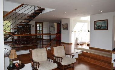VENTA de CASAS en LA CALERA
